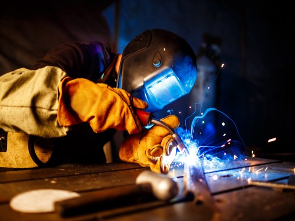 Segurança na Solda – Utilizando EPI para Proteção do Soldador